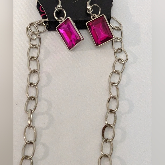 Sexy Sassy Silver & Hot pink Faceted Square Necklace & Earrings Set NEW - Picture 14 of 14